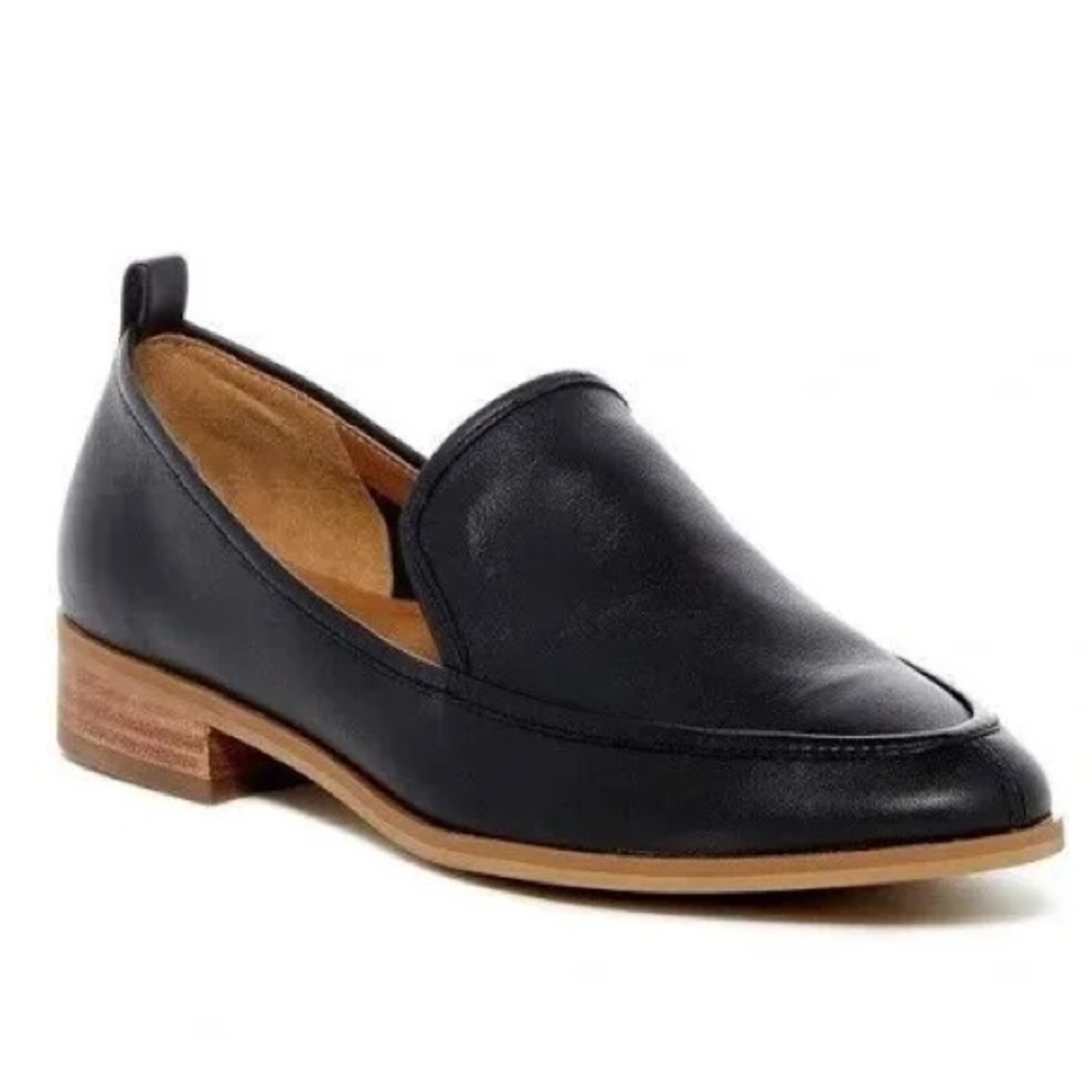 SUSINA Kellen Almond Toe Loafer Sz 9